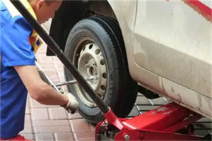 库车附近拖车24小时服务热线电话